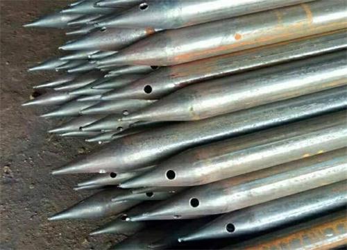 马龙隧道钢花管现货